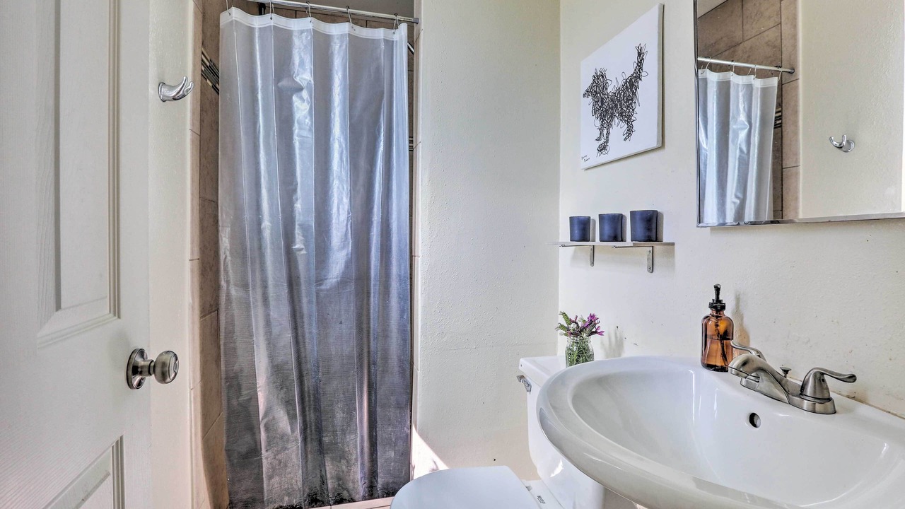 Photo of Bathroom in Southwestern Sacramento