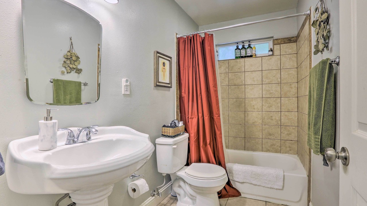 Photo of Bathroom in Southwestern Sacramento