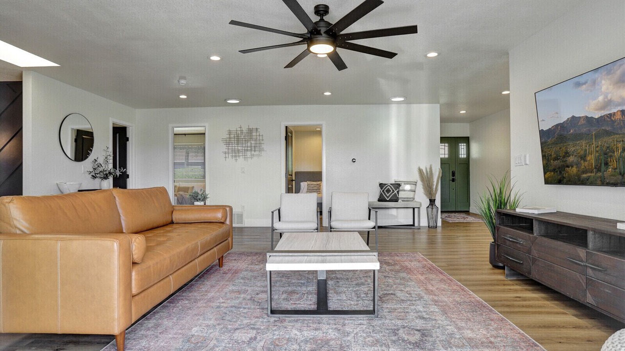 Photo of Livingroom in Prescott Heights