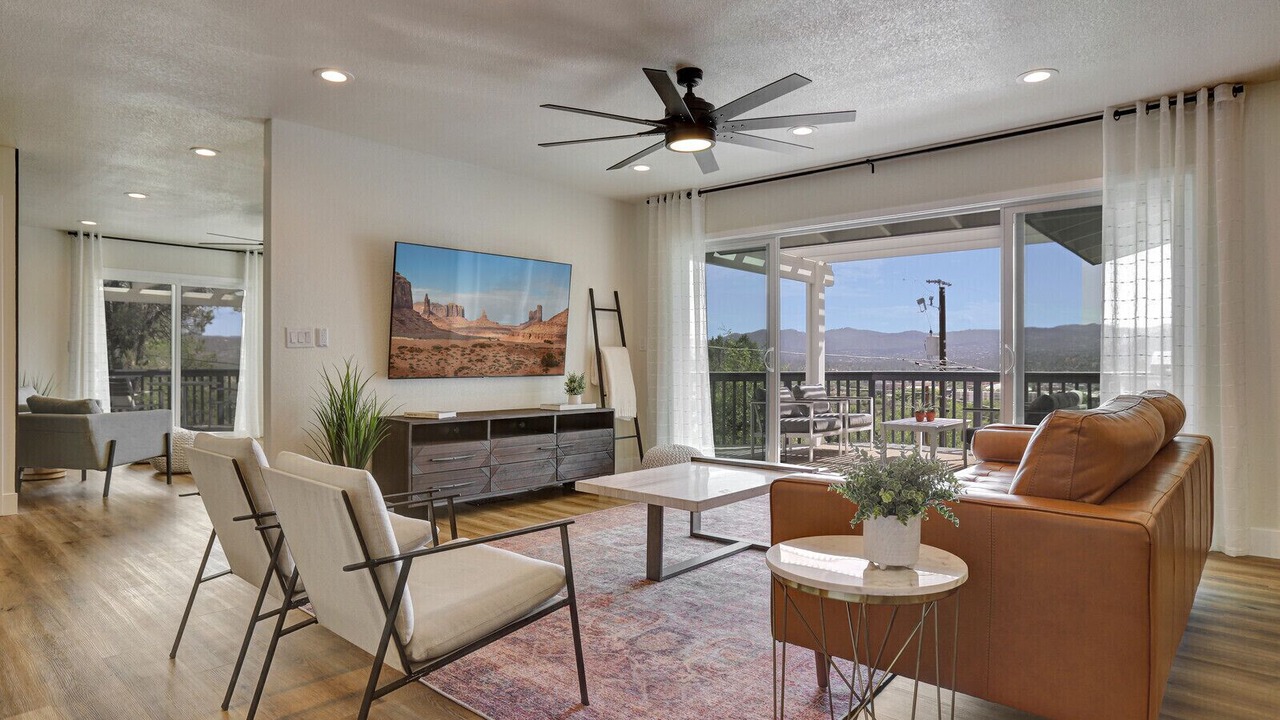 Photo of Livingroom in Prescott Heights