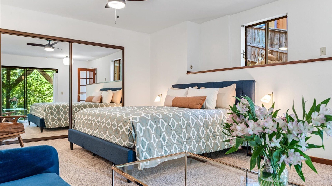Photo of Bedroom in Guerneville
