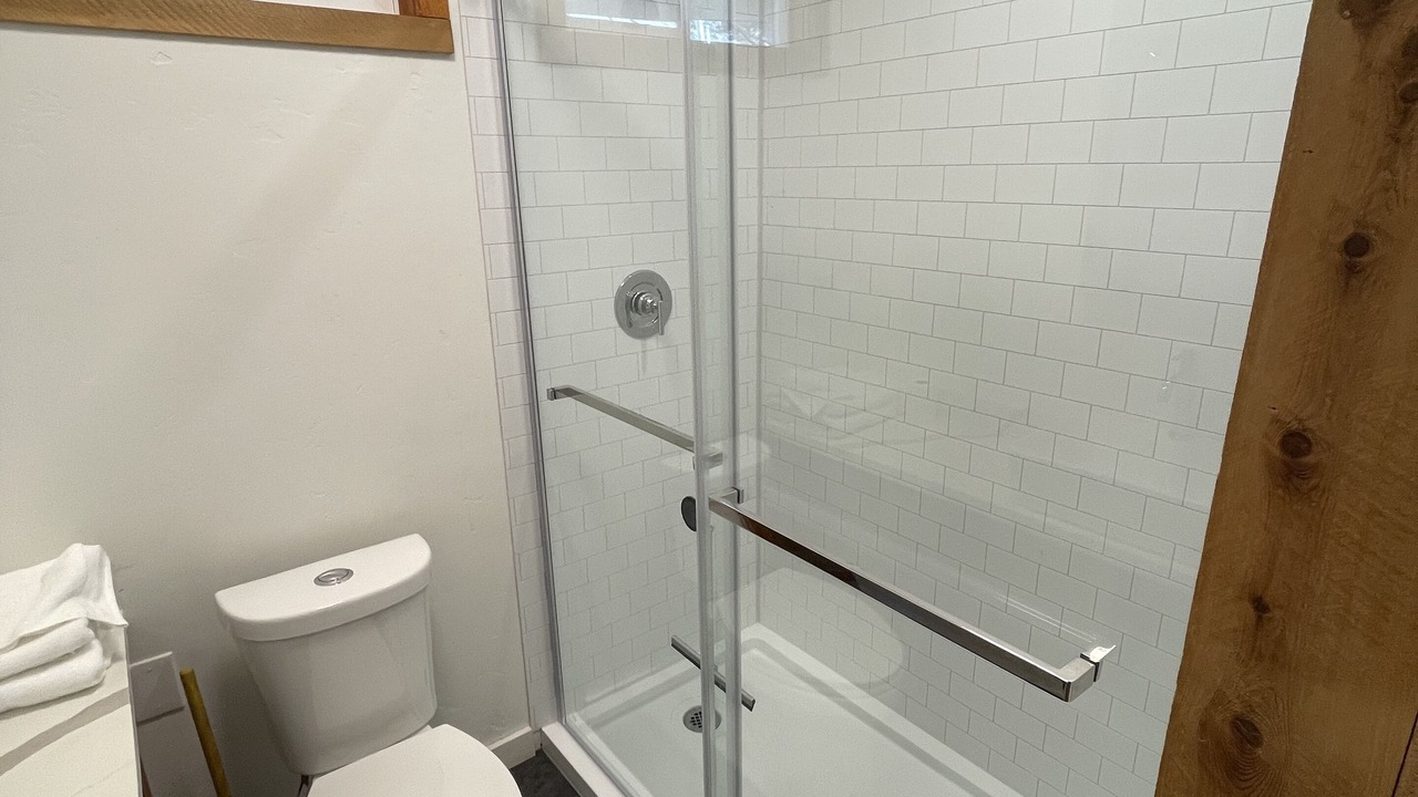 Photo of Bathroom in Yosemite Lakes