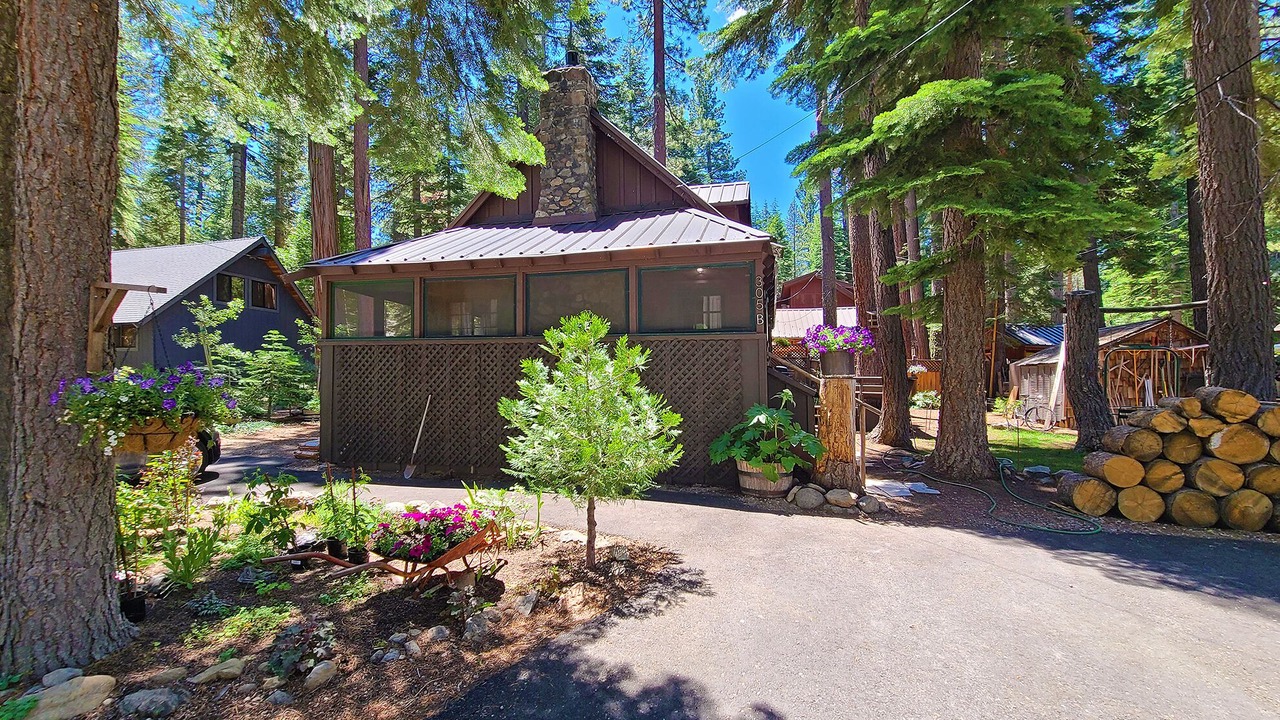 Photo of Outdoor in Tahoma