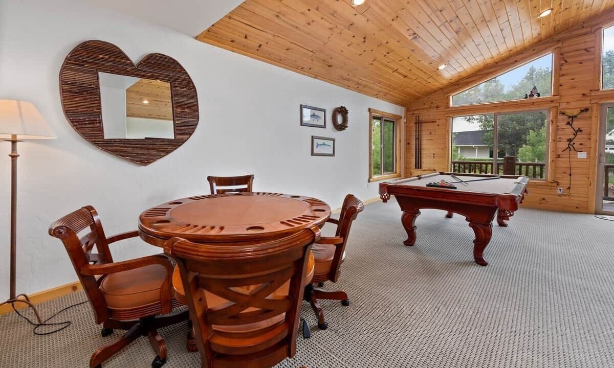 Photo of Bedroom in Castle Glen Estates