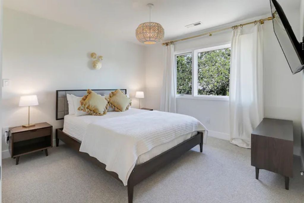 Photo of Bedroom in Santa Rosa
