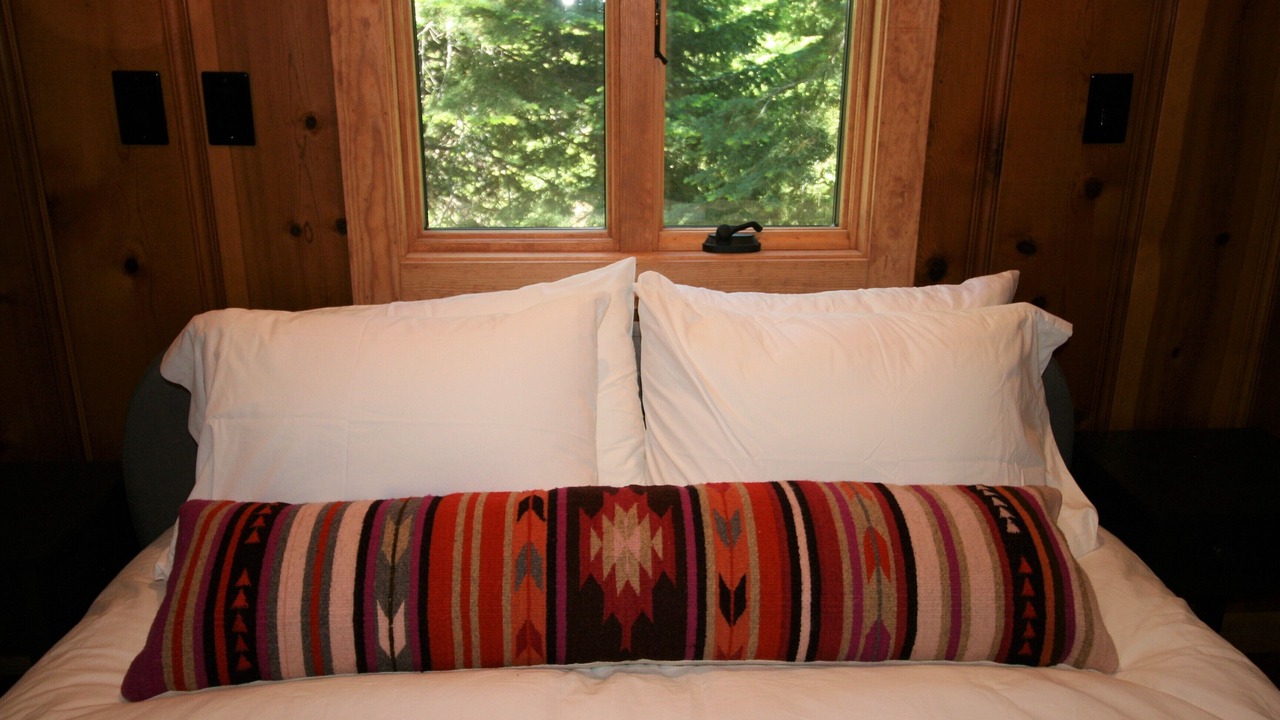 Photo of Bedroom in Pineland