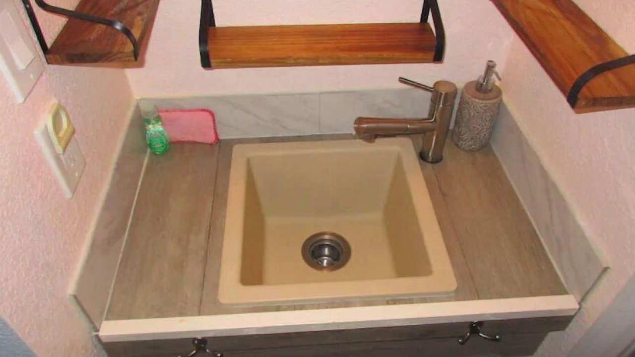 Photo of Bathroom in Rimrock