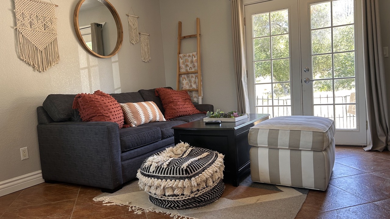 Photo of Livingroom in Raymond