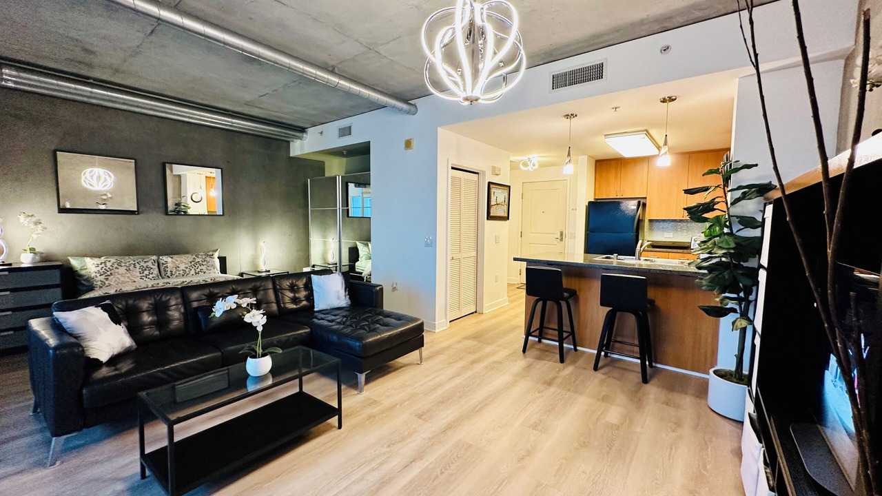 Photo of Livingroom in Smart Corner