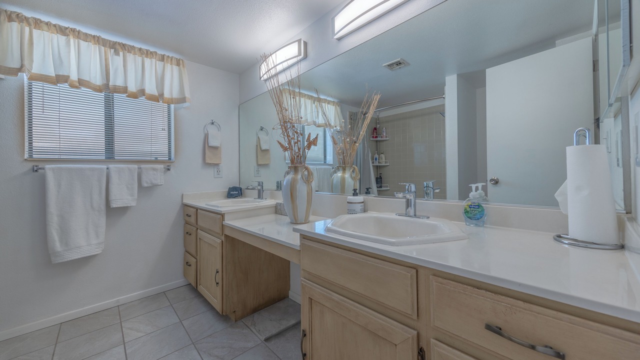 Photo of Bathroom in Yuma