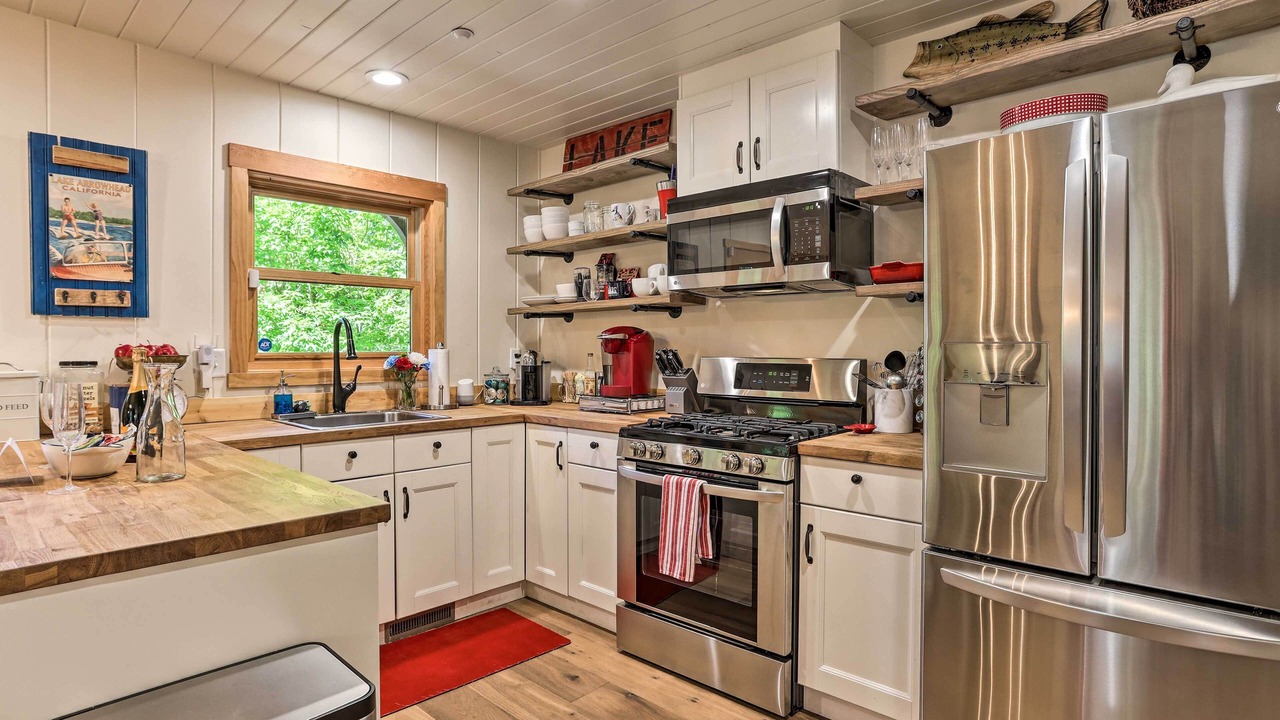 Photo of Kitchen in Cedar Glen