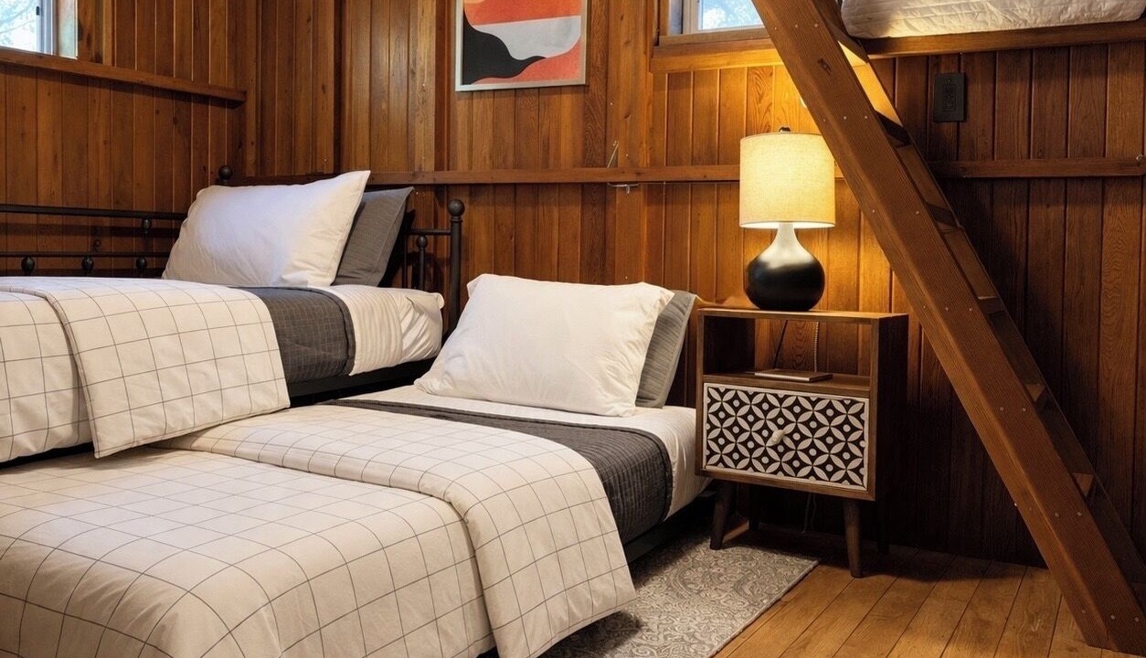 Photo of Bedroom in Pine Cove