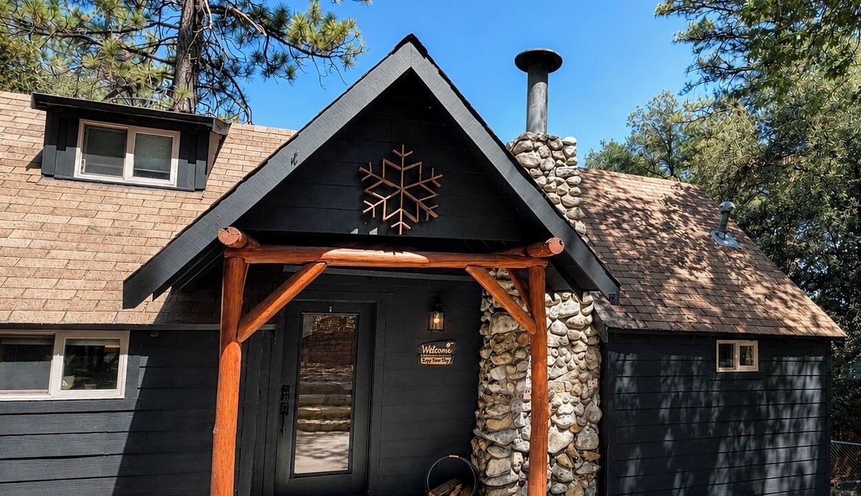 Photo of Outdoor in Pine Cove