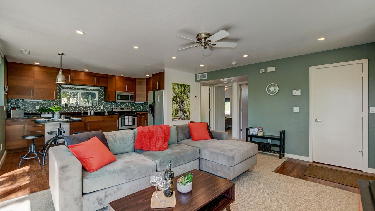 Photo of Livingroom in Diamond Valley
