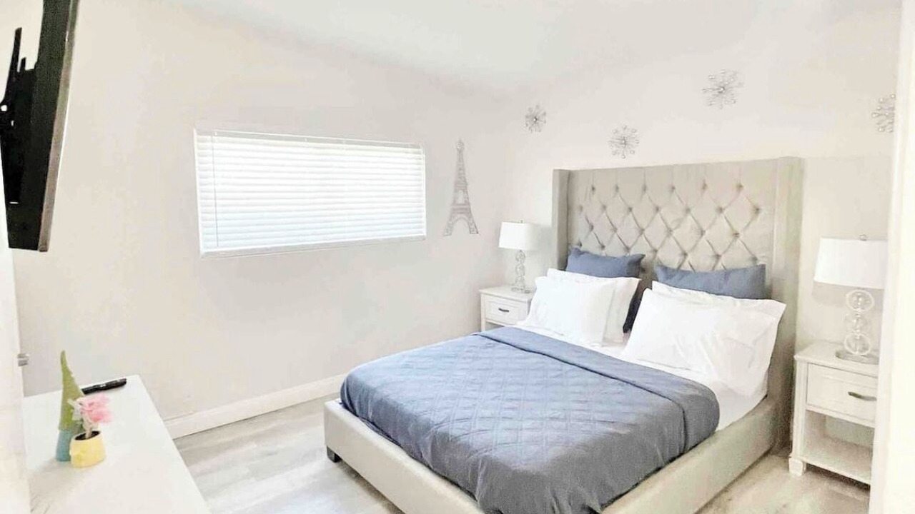 Photo of Bedroom in Lincoln Acres