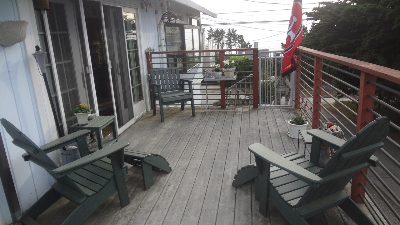 Photo of Patio Balcony in Moss Beach