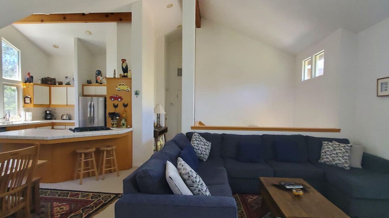 Photo of Livingroom in Marine Terrace