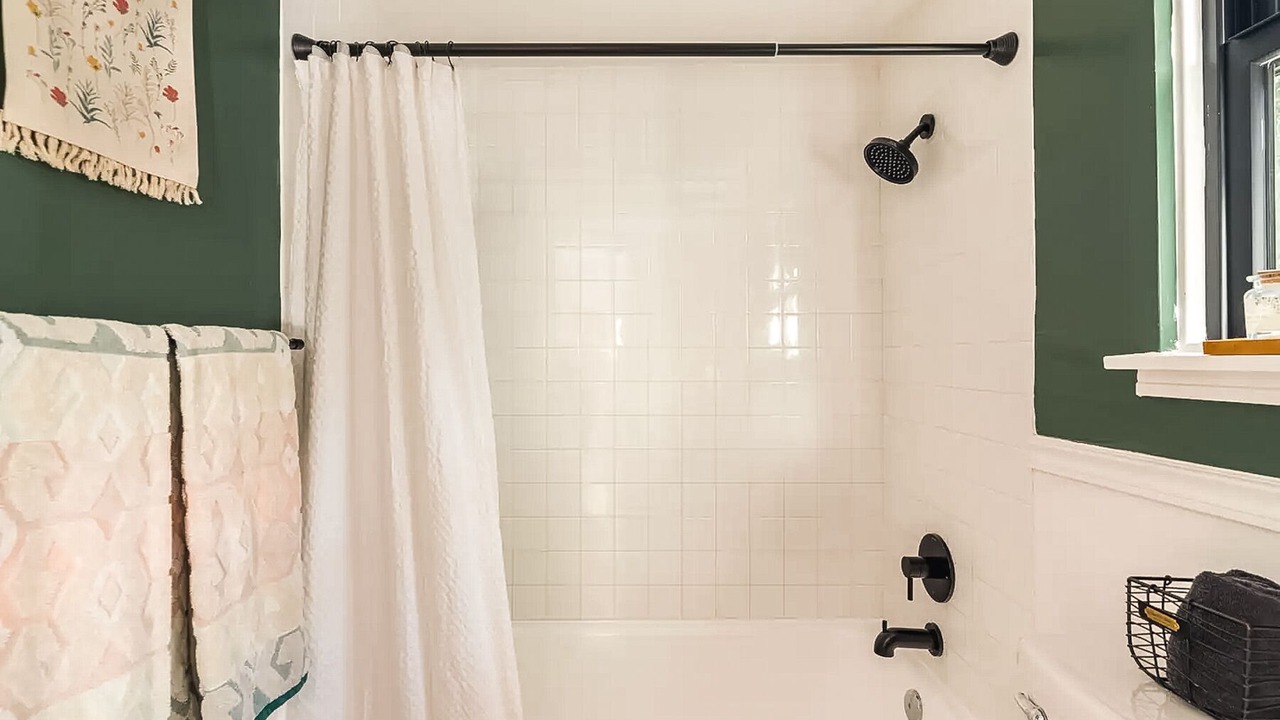 Photo of Bathroom in Cedar Glen