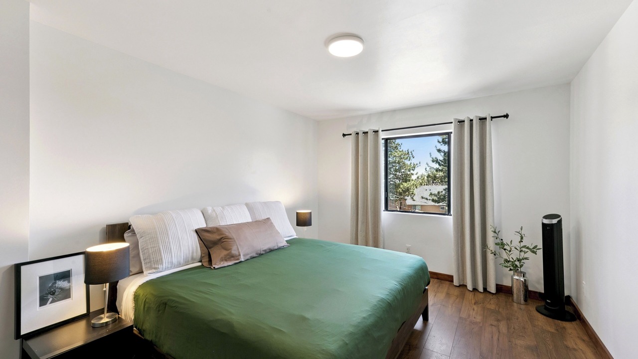 Photo of Bedroom in Tahoe Village