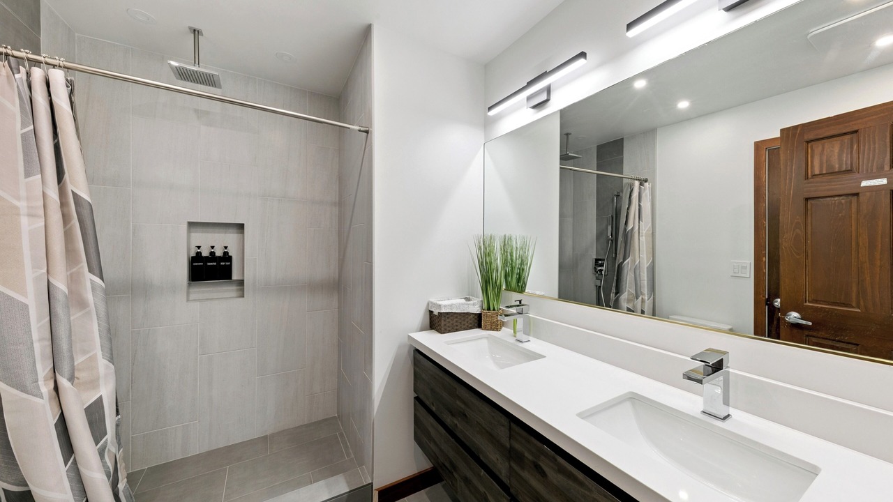 Photo of Bathroom in Tahoe Village