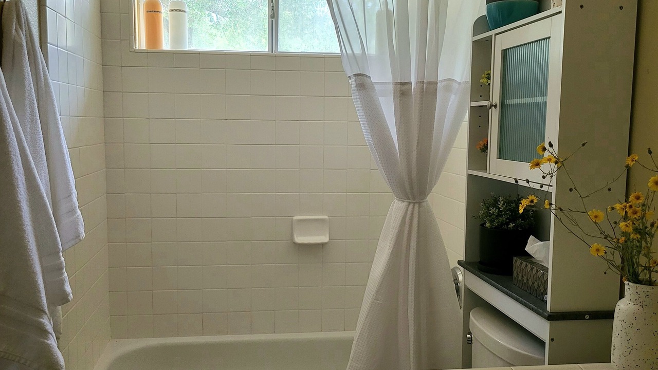 Photo of Bathroom in Mariposa