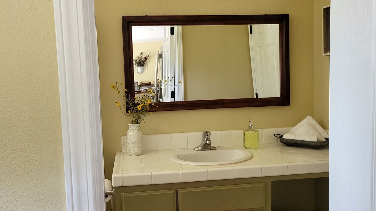 Photo of Bathroom in Mariposa