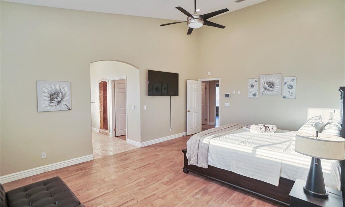Photo of Bedroom in Palmdale