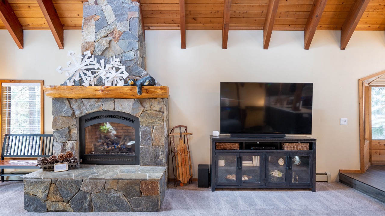 Photo of Livingroom in Truckee