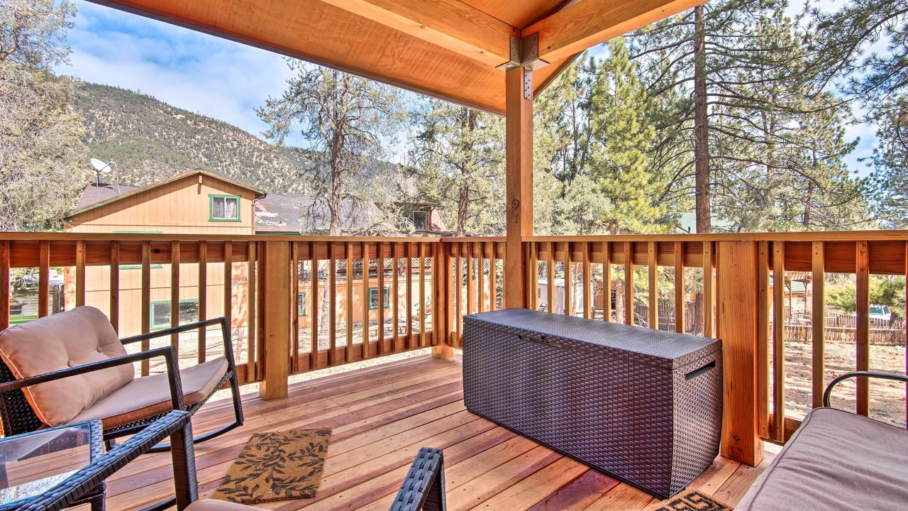 Photo of Patio Balcony in Pine Mountain Club