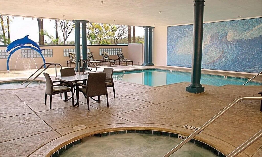 Photo of Livingroom in Anaheim Resort