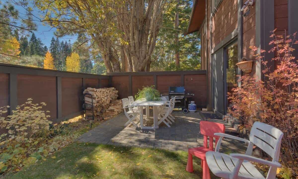Photo of Outdoor in Tahoe Tavern