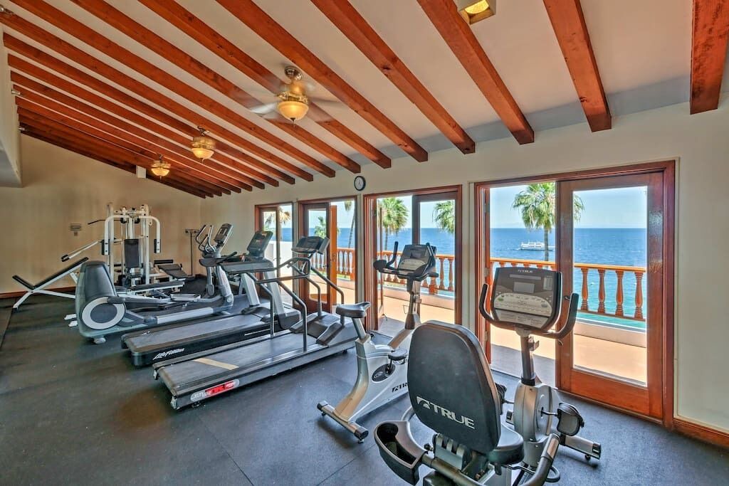 Photo of Bedroom in Avalon