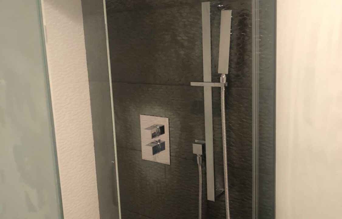 Photo of Bathroom in Valley View - Reed