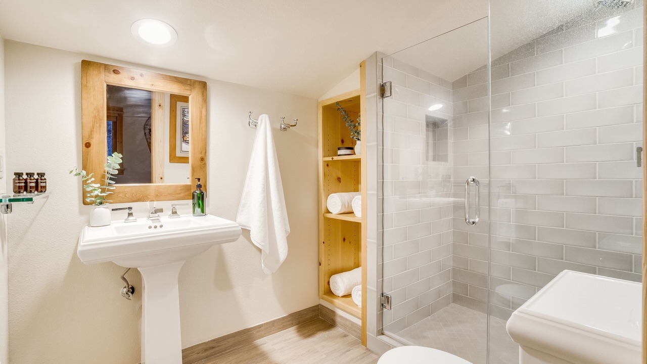Photo of Bathroom in Truckee
