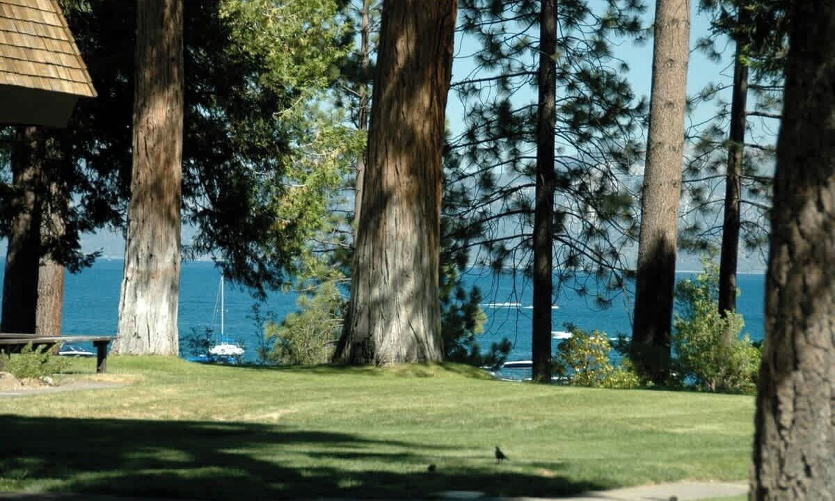 Photo of Outdoor in Tahoe Tavern