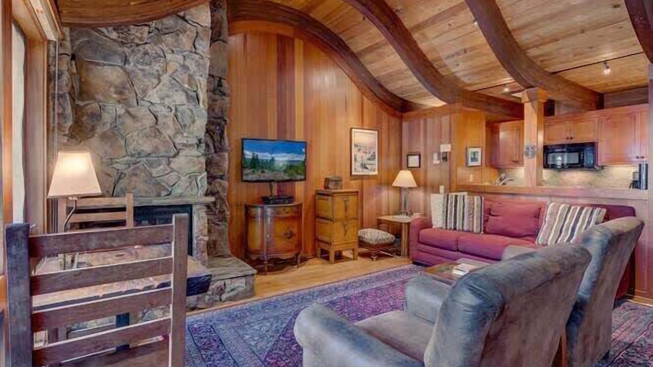 Photo of Outdoor in Tahoe Tavern