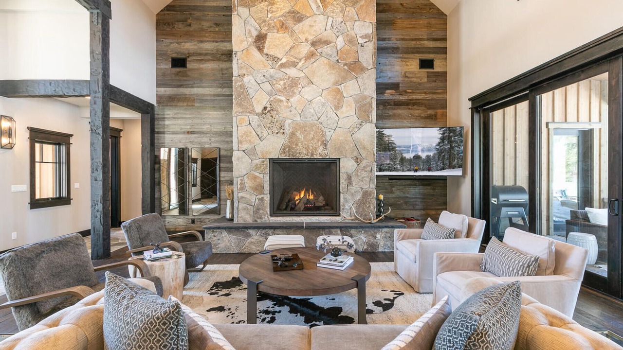 Photo of Livingroom in Ponderosa Palisades