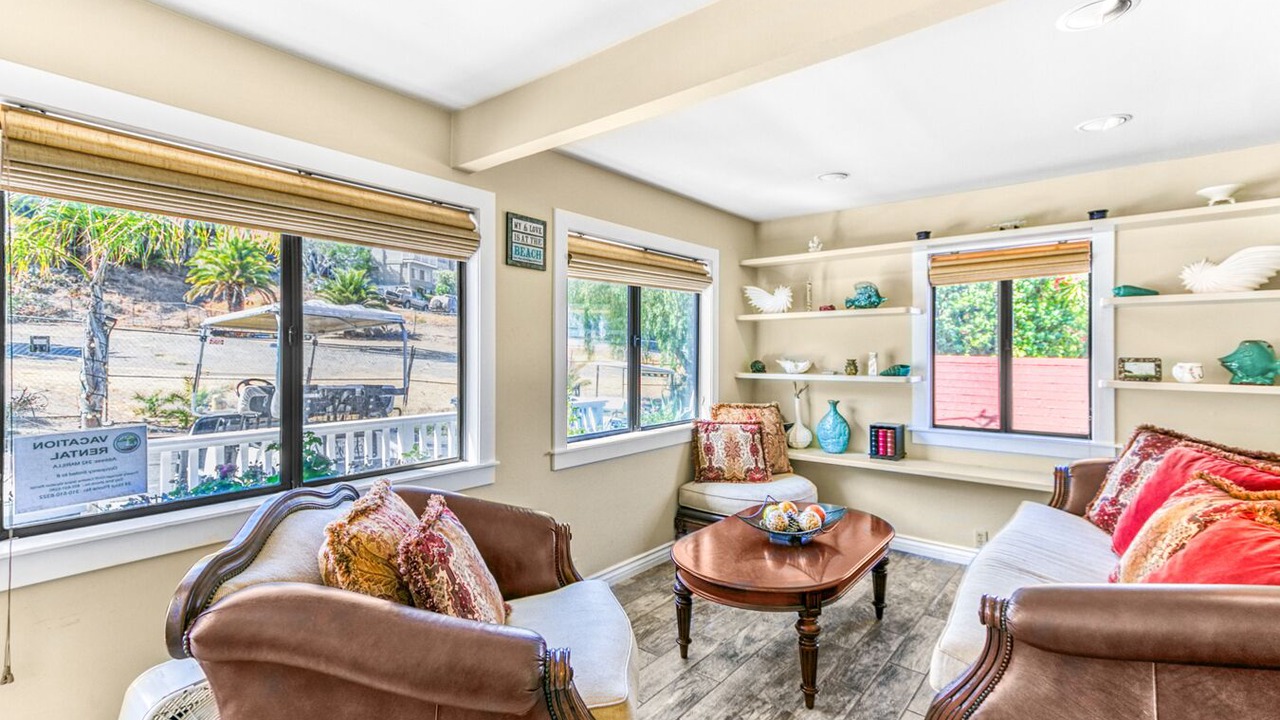 Photo of Bedroom in Avalon
