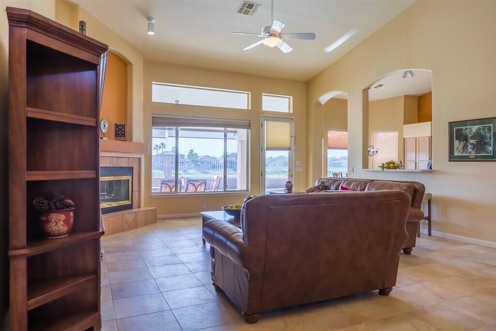 Photo of Bedroom in Palm Valley