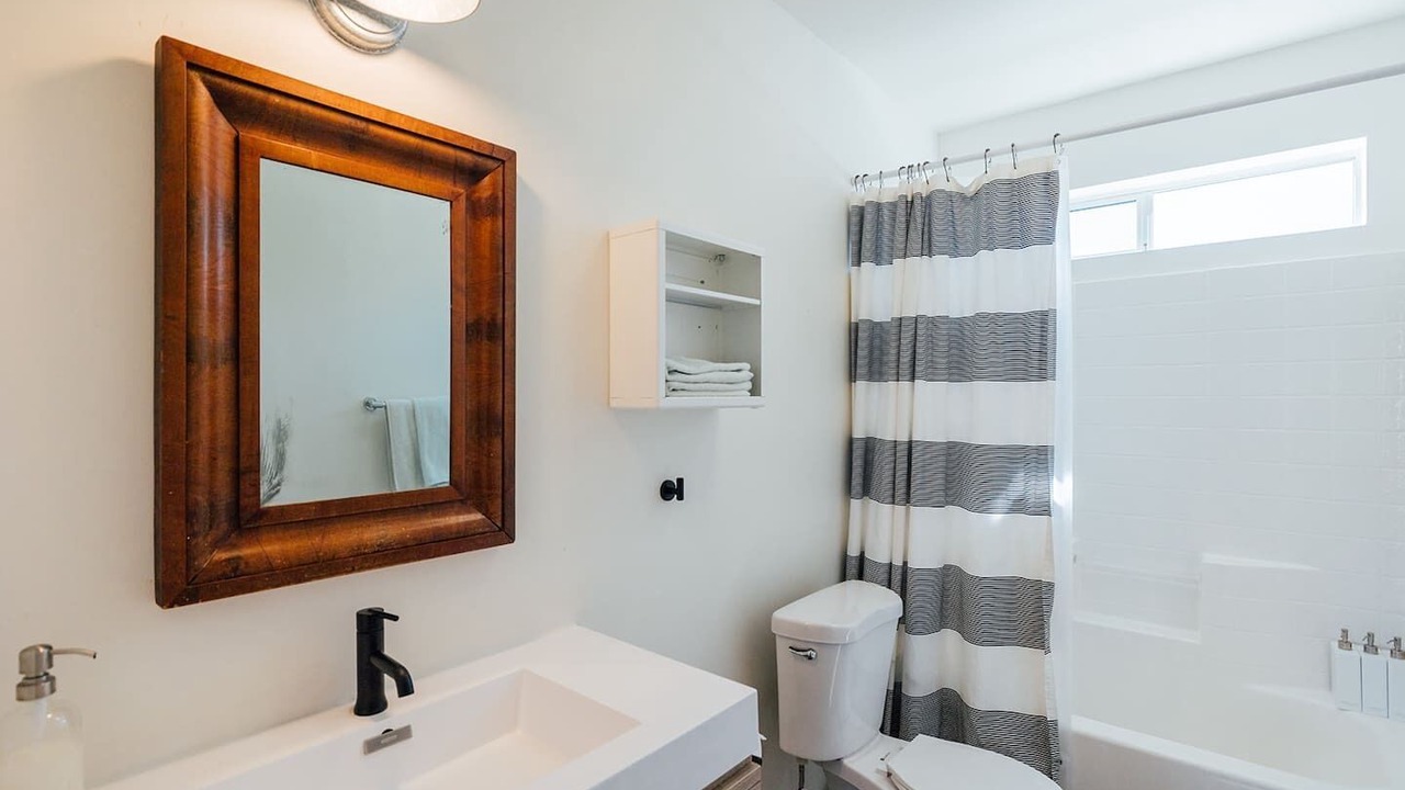 Photo of Bathroom in Joshua Tree Highlands