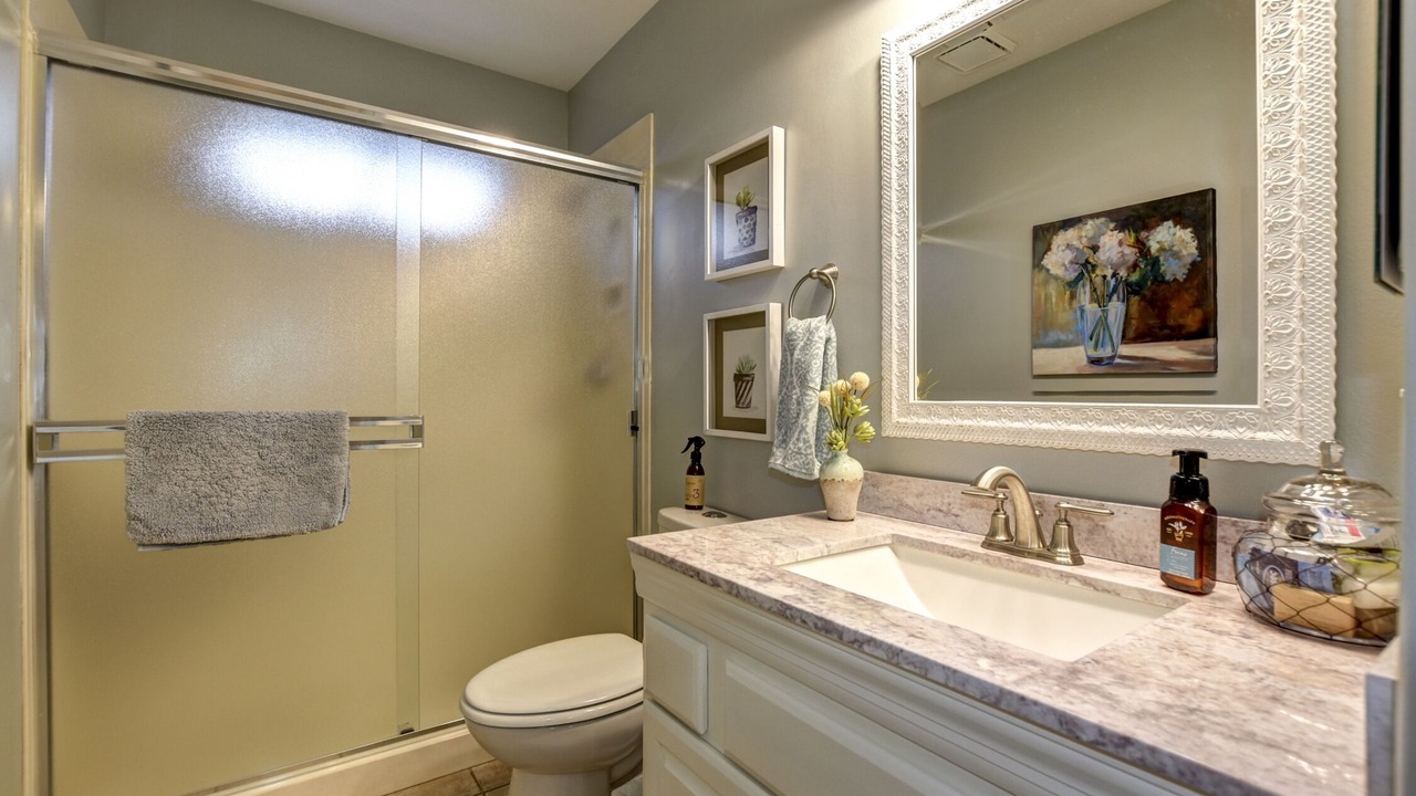 Photo of Bathroom in Forest Trails