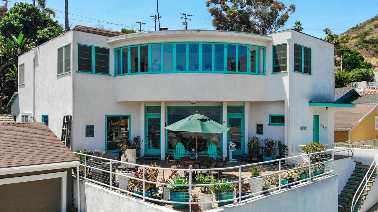 Photo of Others in Avalon