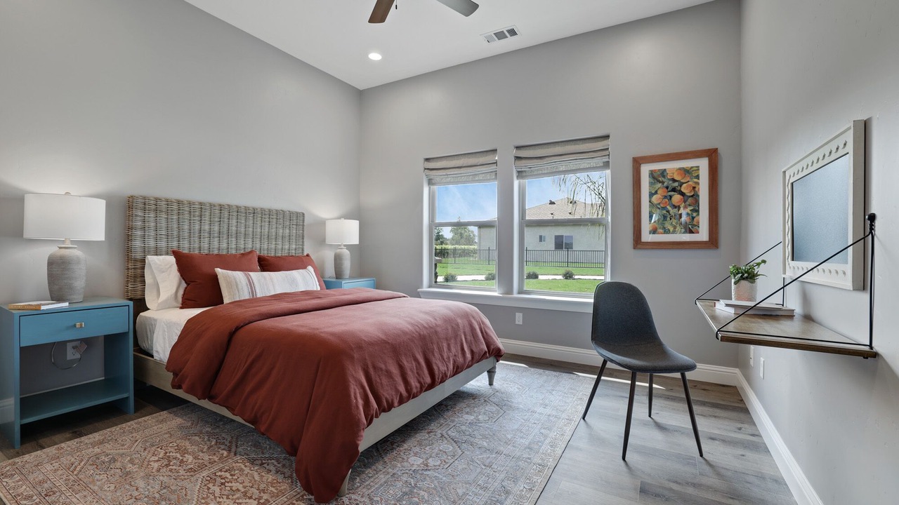 Photo of Bedroom in Acampo
