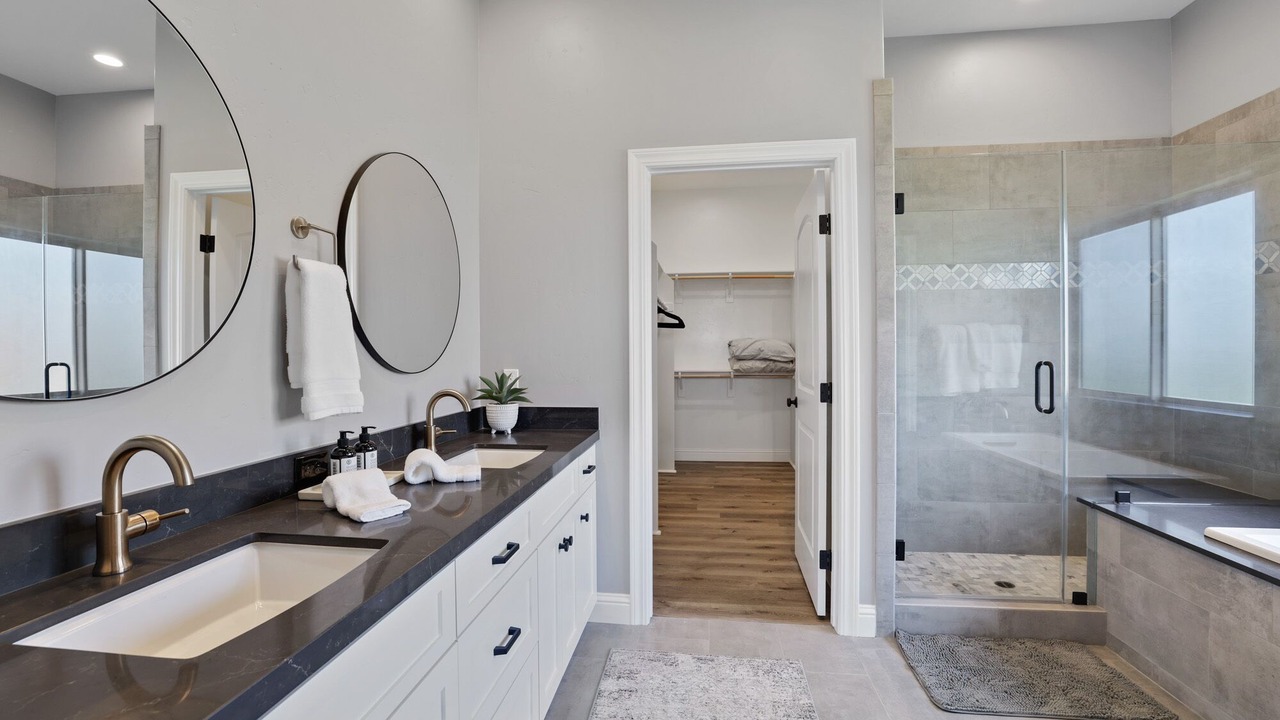Photo of Bathroom in Acampo