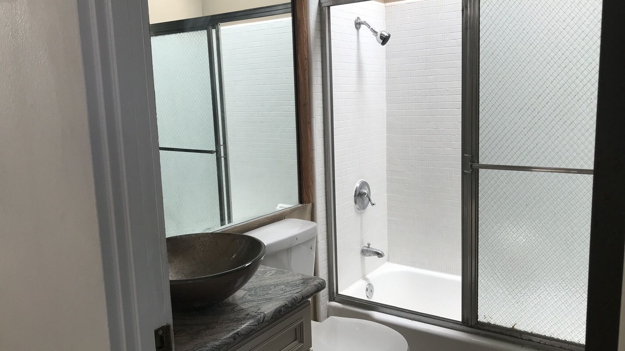 Photo of Bathroom in Huntington Harbour