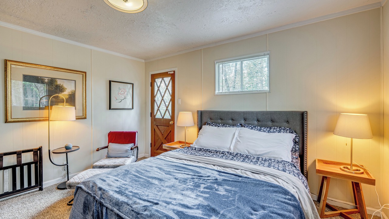 Photo of Bedroom in Glencoe