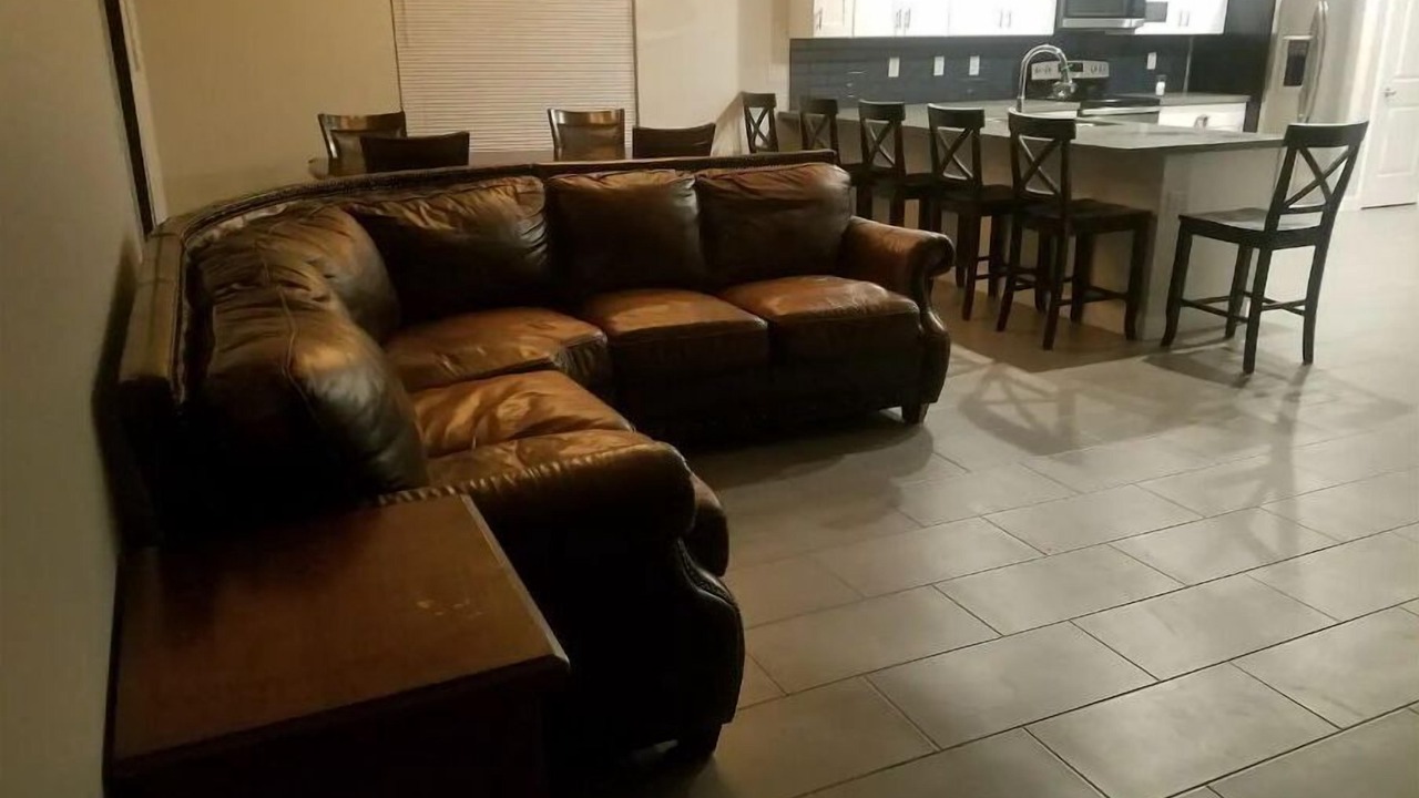 Photo of Livingroom in South Mountain