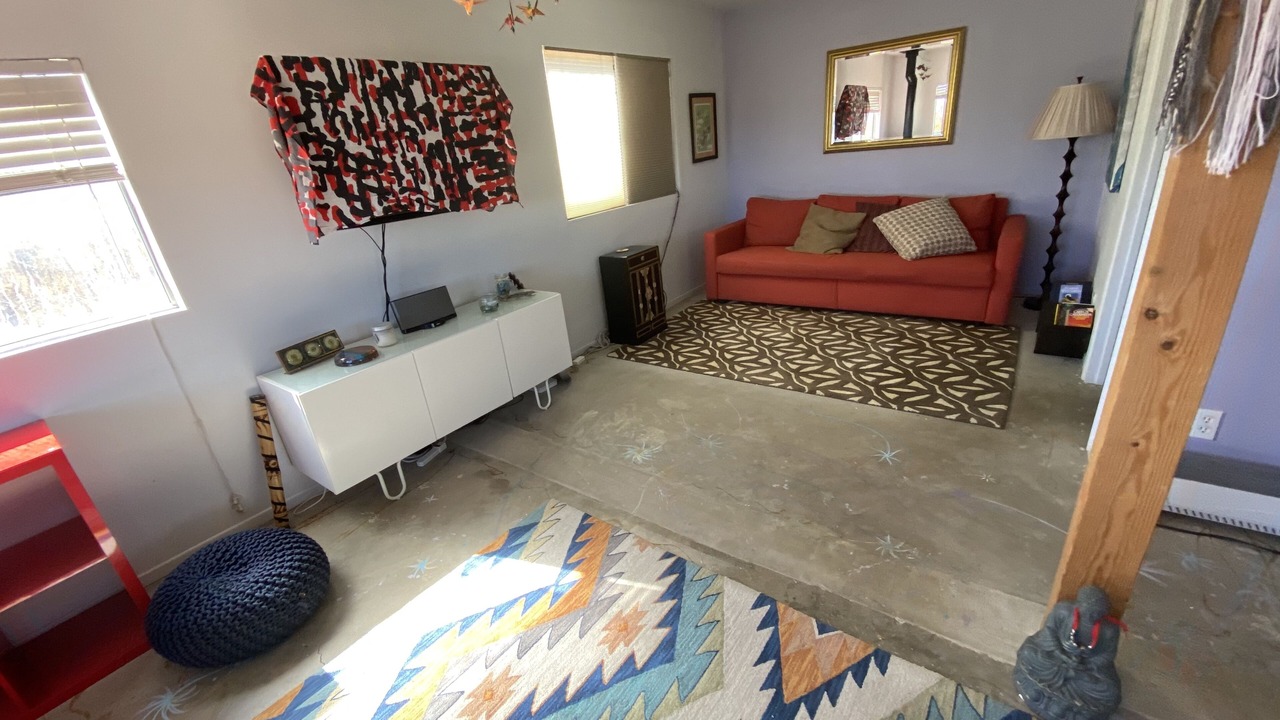 Photo of Livingroom in Yucca Valley