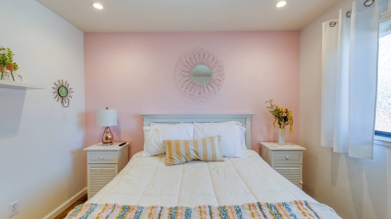 Photo of Bedroom in Santa Rosa