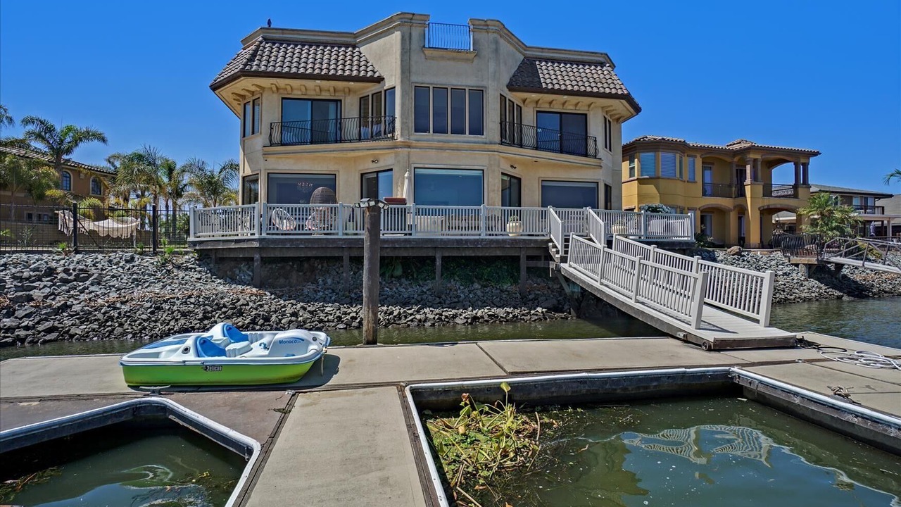 Photo of Outdoor in Discovery Bay